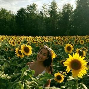 Meet your Posher, Alyssa